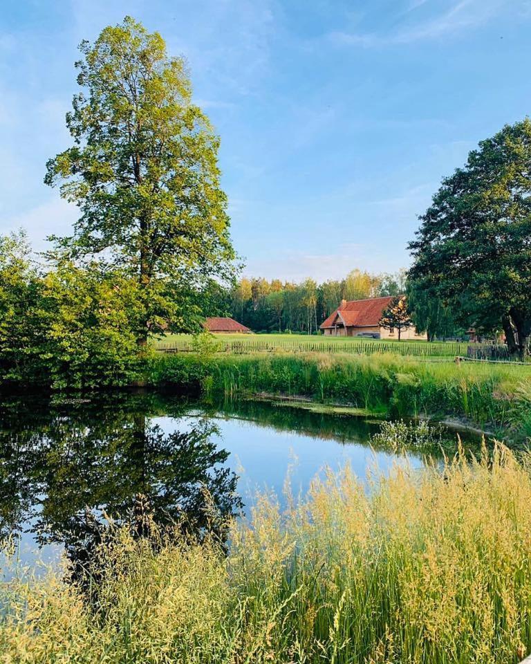 Majatek Howieny "Sielanka" Pomigacze Exterior foto
